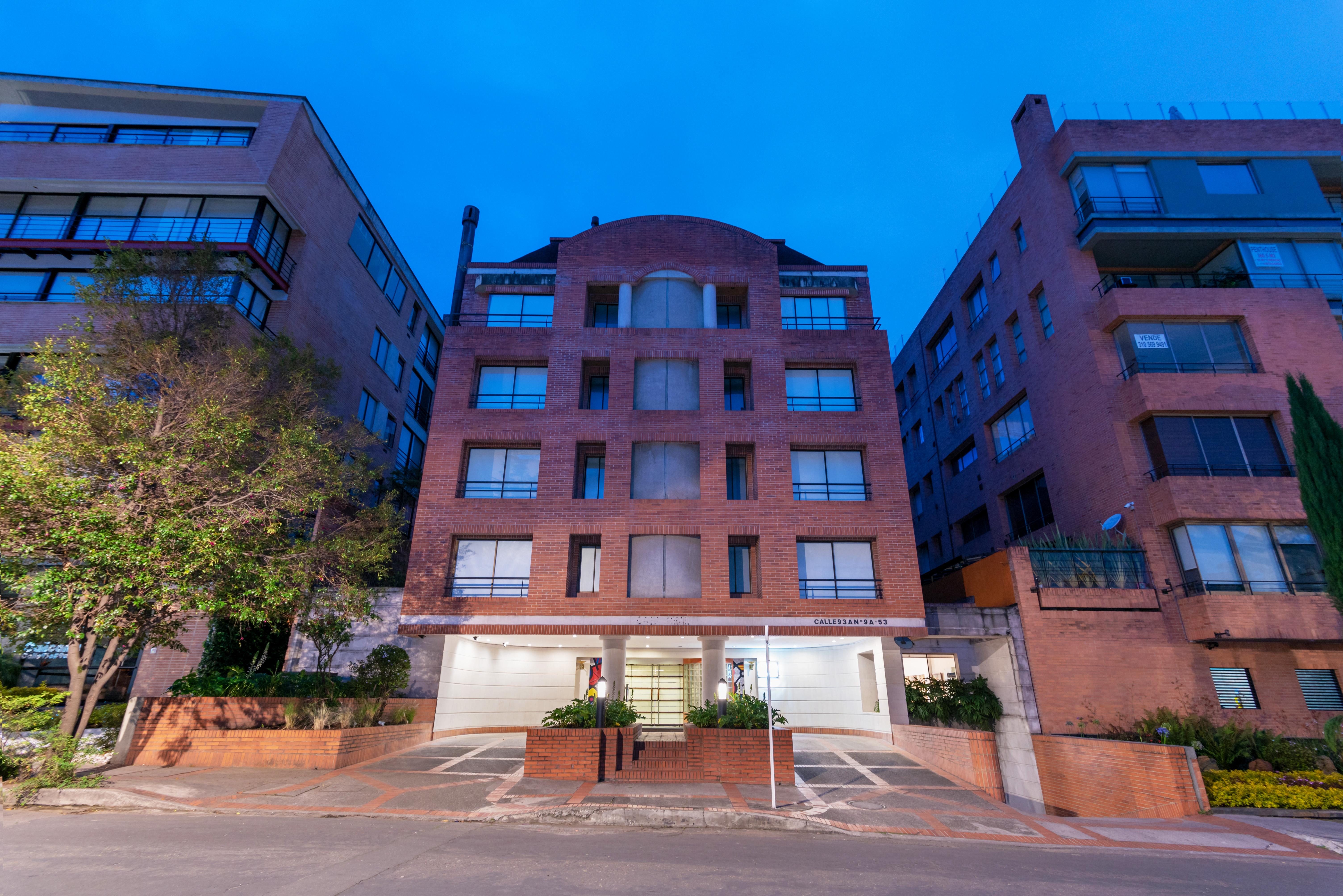 Casa Real 93 Hotel Bogota Bagian luar foto
